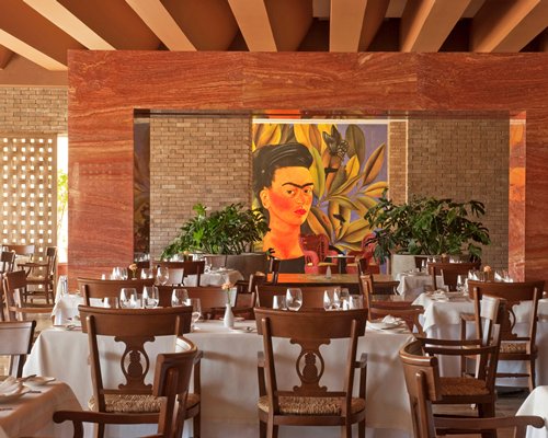 Indoor restaurant at Grand Velas R. Maya Ambassador.