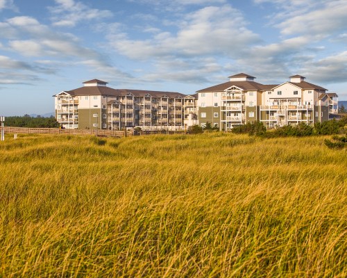 EXTERIOR VIEW OF WORLDMARK LONG BEACH.