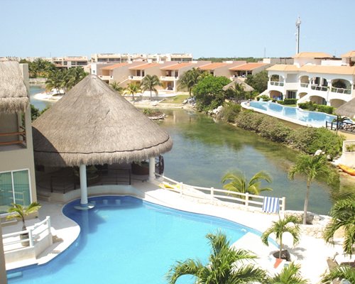 Coral Maya Stay Suites