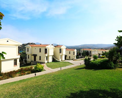 Akay Garden Resort & Suites