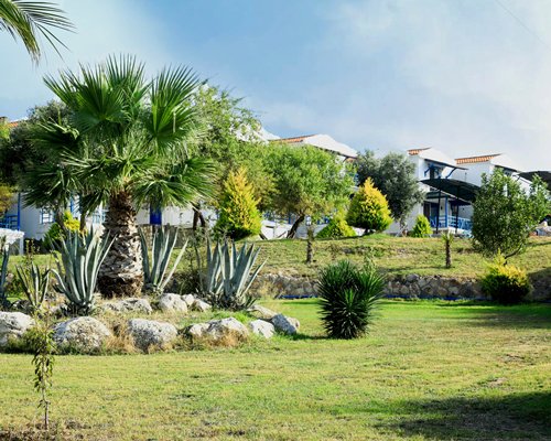 Akay Garden Resort & Suites