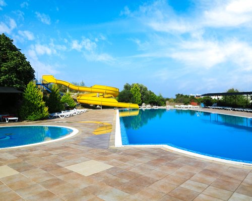 Akay Garden Resort & Suites