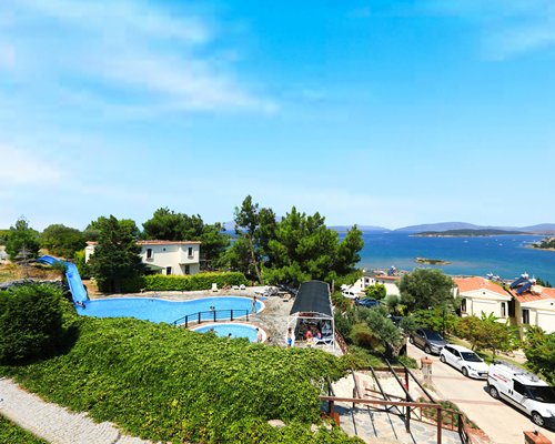 Akay Garden Resort & Suites