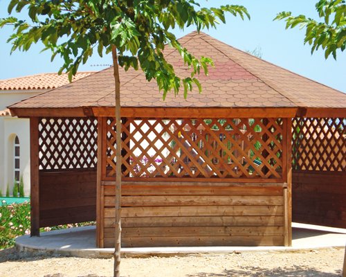 A view of the gazebo.