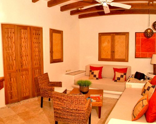 A well furnished living room.