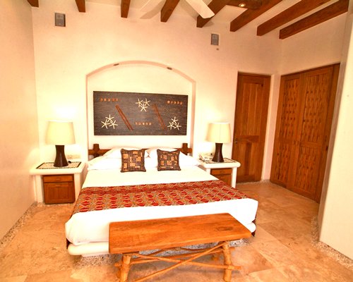 A well furnished bedroom.