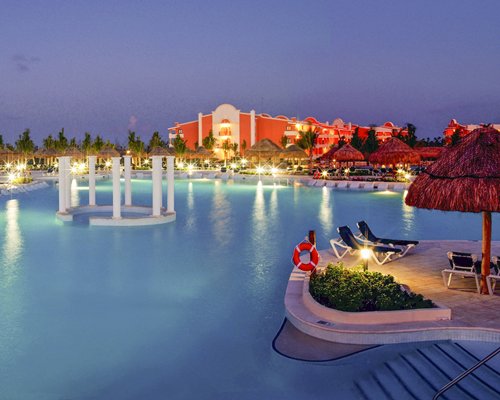 Grand Palladium Colonial Resort & Spa at Riviera Maya