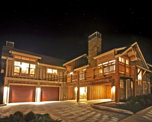 Lodges at Cannon Beach