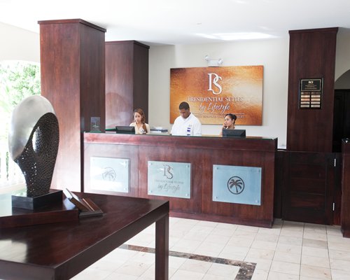 A well furnished reception area.