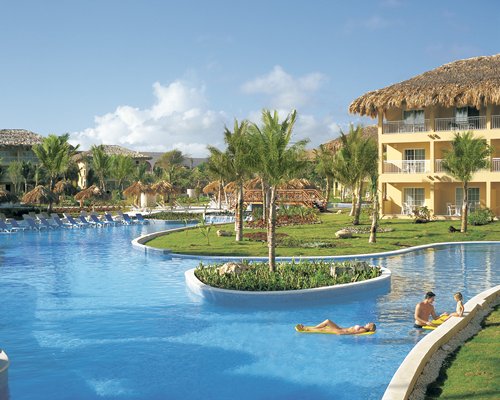 Dreams Punta Cana Resort &amp; Spa by UVC