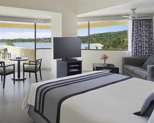 Dreams Huatulco Resort & Spa