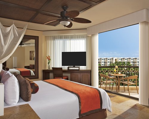 Dreams Riviera Cancun Resort & Spa