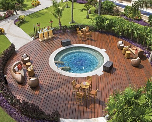 Dreams Riviera Cancun Resort &amp; Spa by UVC