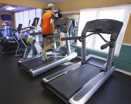 A well equipped indoor fitness center.