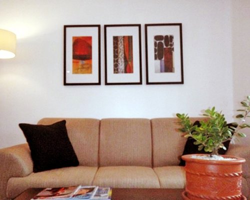 A well furnished living room.