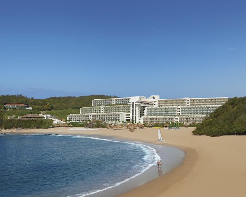 Secrets Huatulco Resort & Spa By UVC