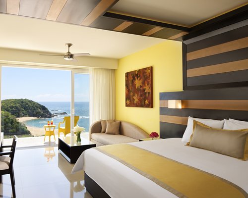 Secrets Huatulco Resort & Spa