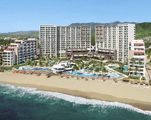 Resort rooms by the Sea at Dreams Vallarta Bay Resort & Spa
