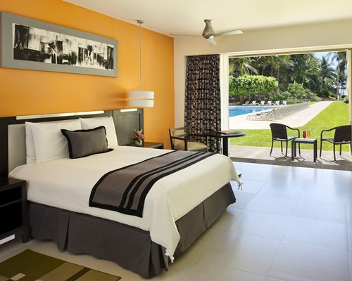 Dreams Huatulco Resort & Spa By UVC-4 Nights
