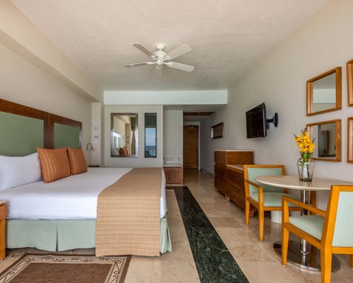 Grand Park Royal Luxury Resort Cancún by Royal Holiday