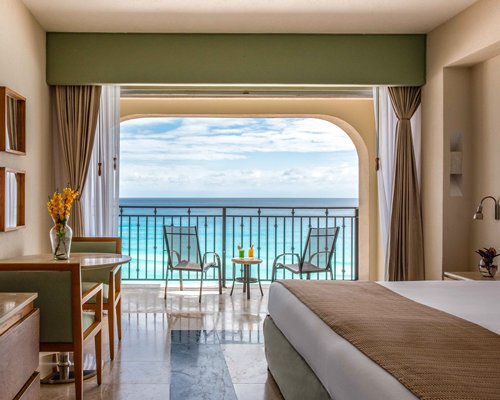 Grand Park Royal Luxury Resort Cancún by Royal Holiday