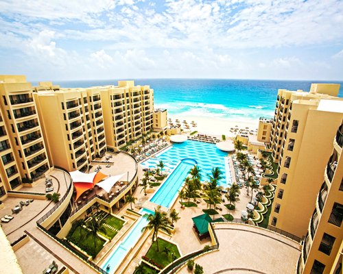 The Royal Sands