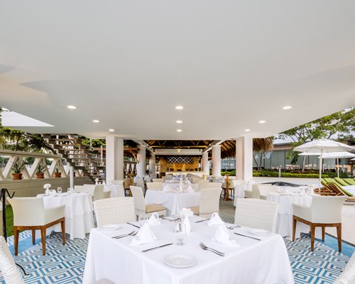 A well furnished fine dining restaurant.