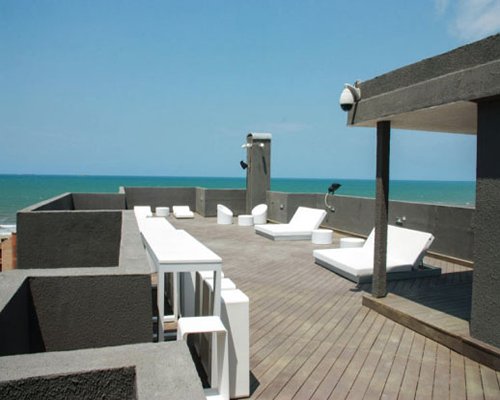 Hotel Bahia Kangrejo & Suites