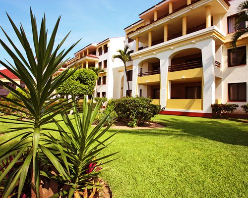 Scenic exterior view of Samba Vallarta resort.