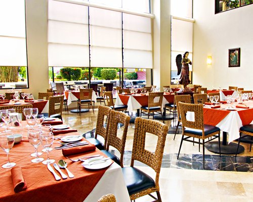 An indoor fine dining restaurant.