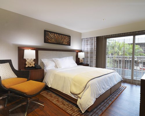 Hokulani Waikiki By Hilton Grand Vacations Club