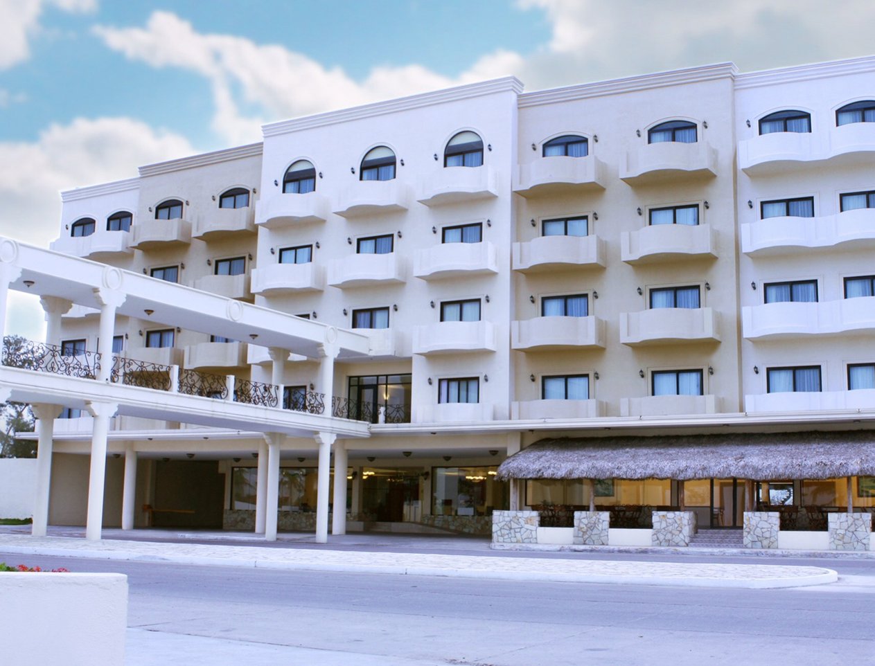 Arenas del Mar Resort