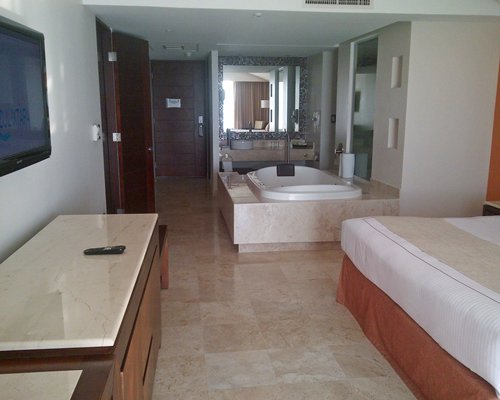 Azul Ixtapa Grand