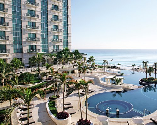 Sandos Cancun Lifestyle Resort Image