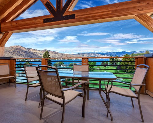 A view of the patio furniture in the balcony.