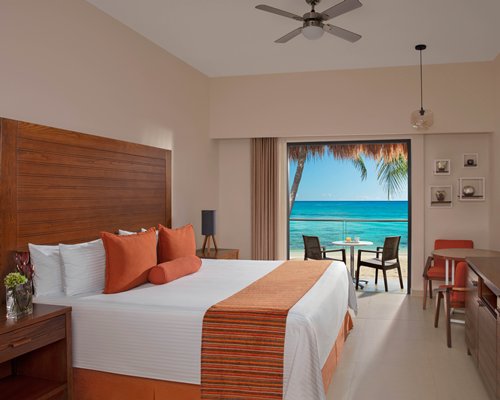 Sunscape Sabor Cozumel by UVC