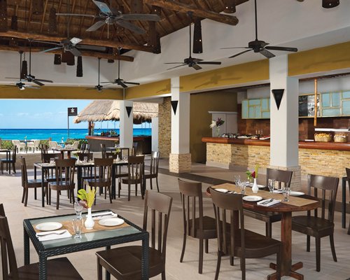 Sunscape Sabor Cozumel by UVC