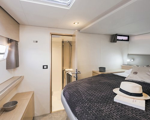 sailboat bedroom