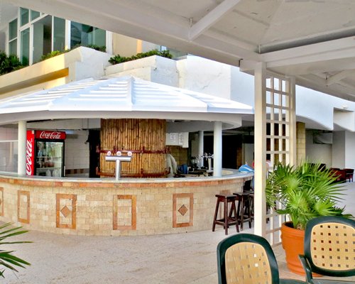 Hotel Krystal Beach Club