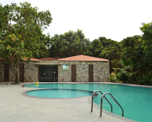 Corbett Wild Iris Spa and Resort