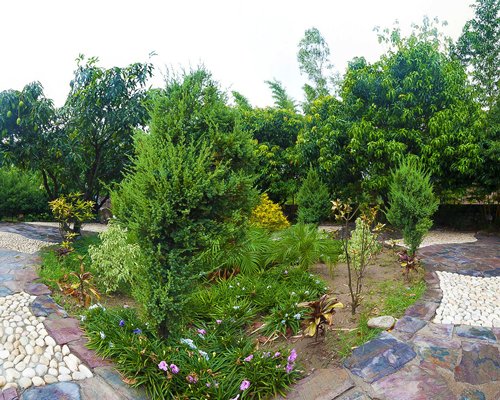 Corbett Wild Iris Spa and Resort
