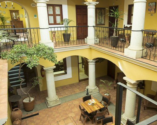 Casa Divina