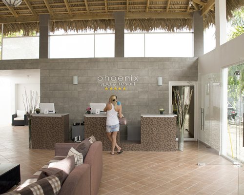 Phoenix Spa and Resort