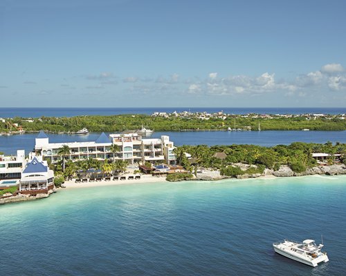 Zoëtry Villa Rolandi Isla Mujeres Cancun