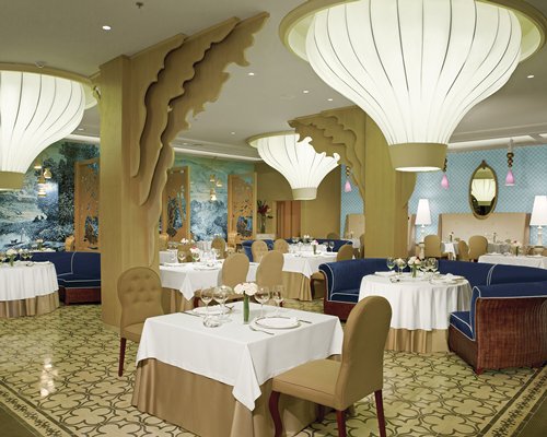 An indoor fine dining restaurant.