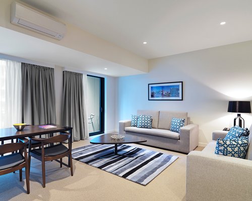Wyndham Hotel Melbourne