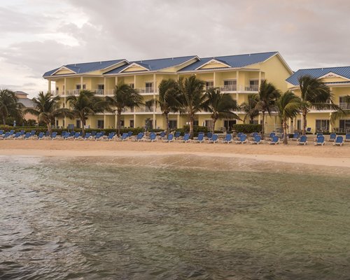 Wyndham Reef Resort