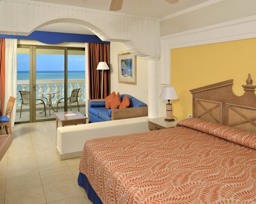 IBEROSTAR Rose Hall Beach