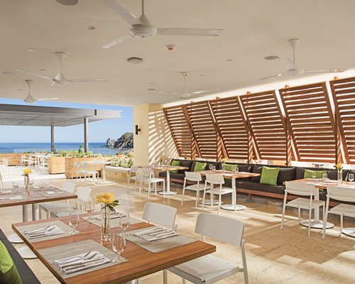An indoor fine dining restaurant.