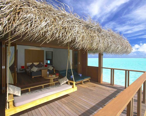 Medhufushi Island Resort